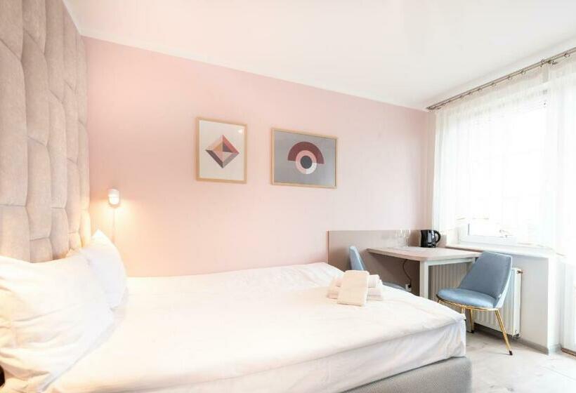 ガーデンビュースタンダードルーム, Al Mare   Apartamenty I Pokoje