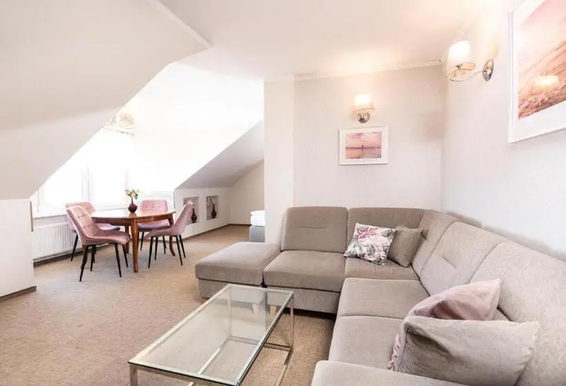 Standard Neljän Hengen Huone, Al Mare   Apartamenty I Pokoje