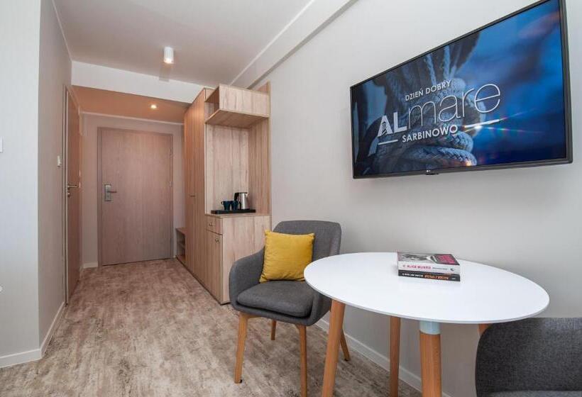 オーシャンビューデラックスルームバルコニー付き, Al Mare   Apartamenty I Pokoje