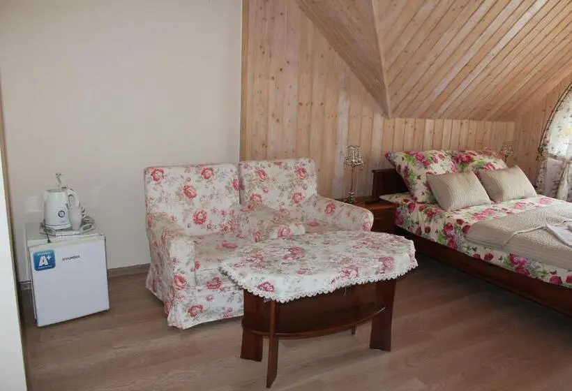 Deluxe-huone, Dom Malowany