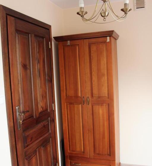 ベーシックルーム, Dom Malowany