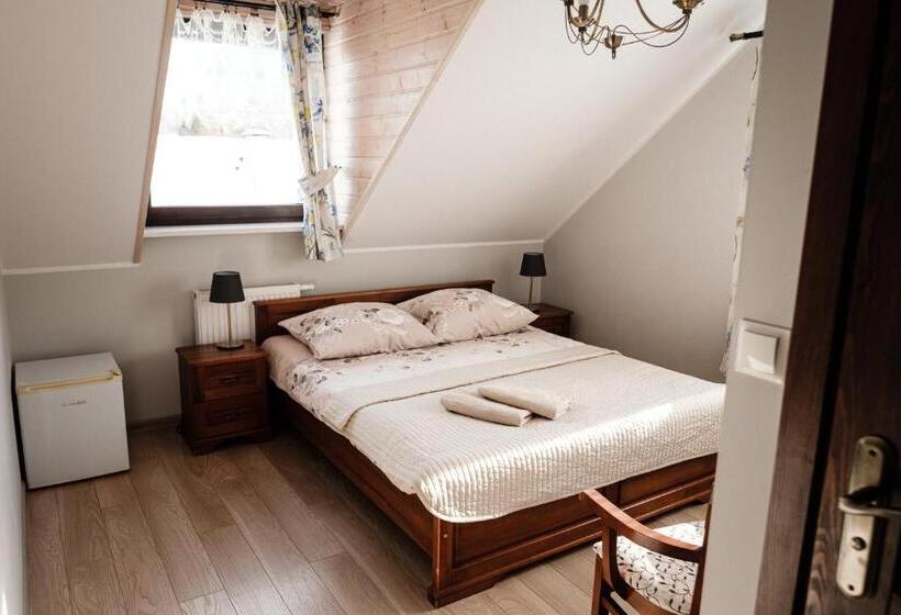 マウンテンビュースタンダードルーム, Dom Malowany