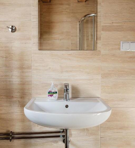 シャレー・スペリアー1寝室, Dom Malowany