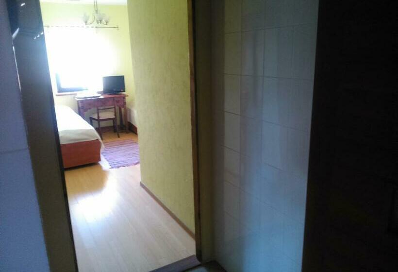 חדר סטנדרט, Karczma Biesiadna