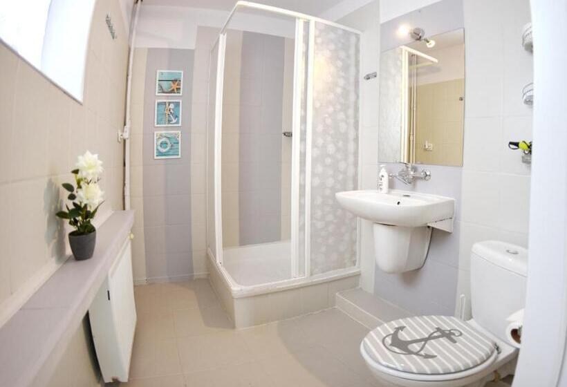 דירה בת חדר שינה 1 עם מרפסת, Marinas Rewa