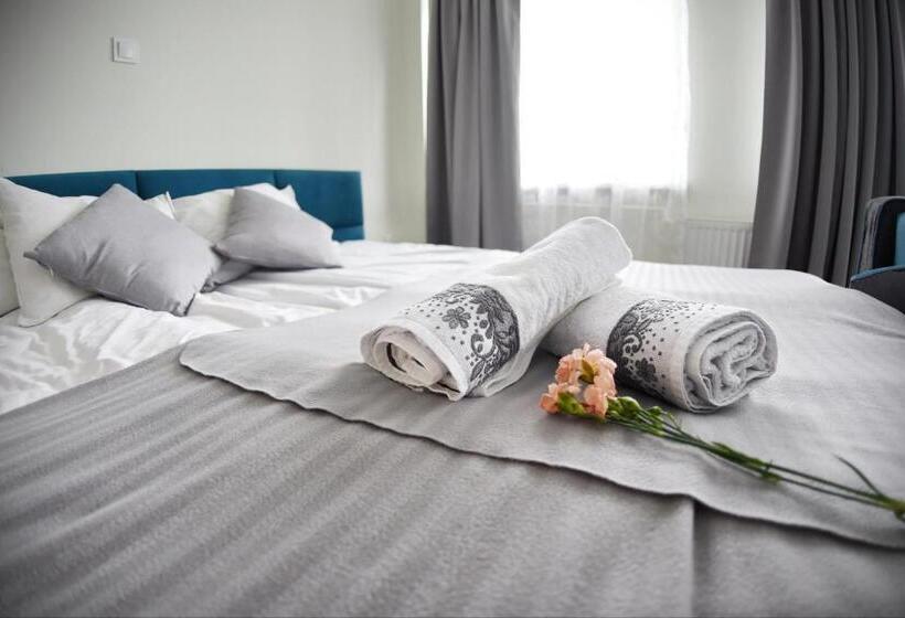 דירה בת חדר שינה 1 עם מרפסת, Marinas Rewa