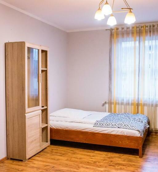 חדר סטנדרט לשלושה, Pokoje Gościnne U Meresa