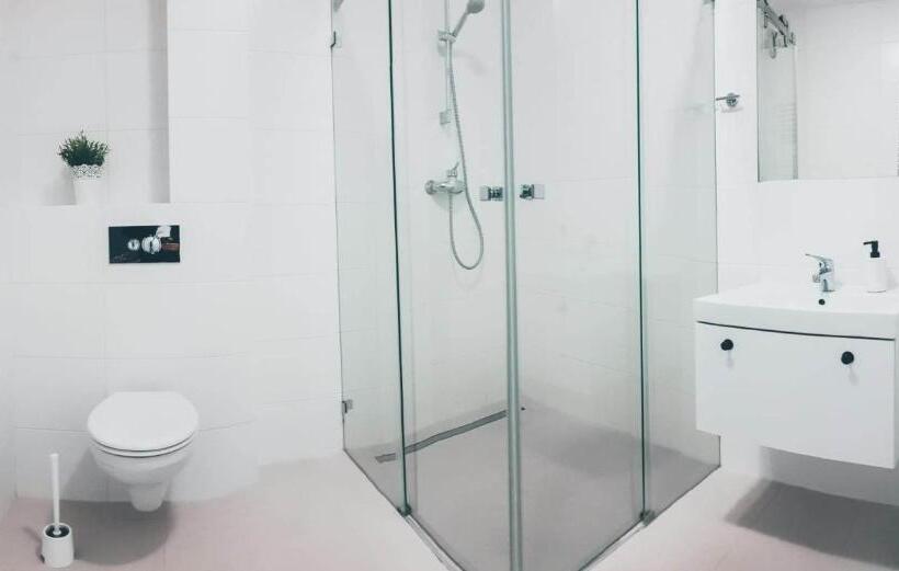 スタンダードルーム, Prowincja