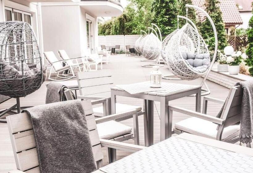 شقة غرفتين نوم مزودة بشُرفة, Villa Astra Baltica