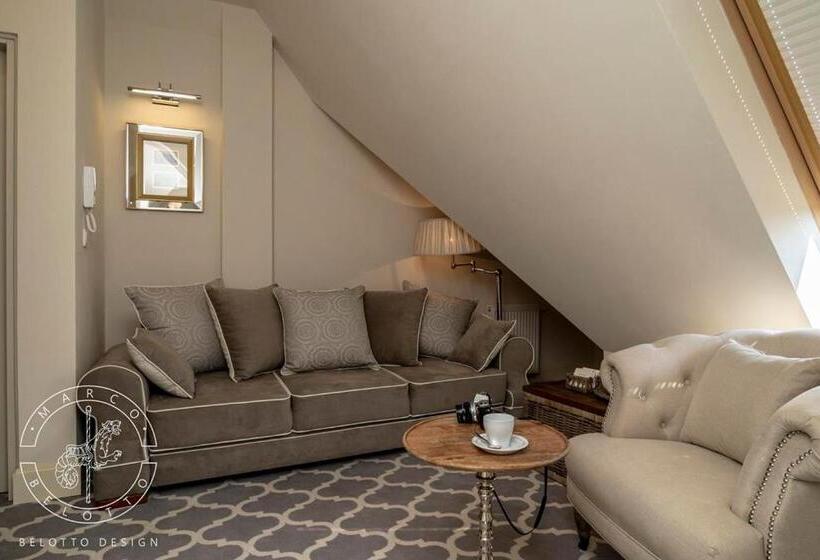 Полулюкс Повышенной Комфортности, Willa Legenda Hotel Adults Only