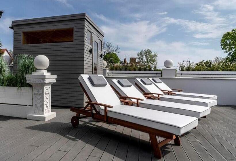 Трехместный Номер Классика, Willa Legenda Hotel Adults Only