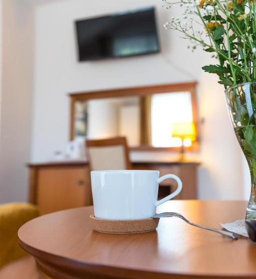 Трехместный Номер Deluxe, Airpark Balice