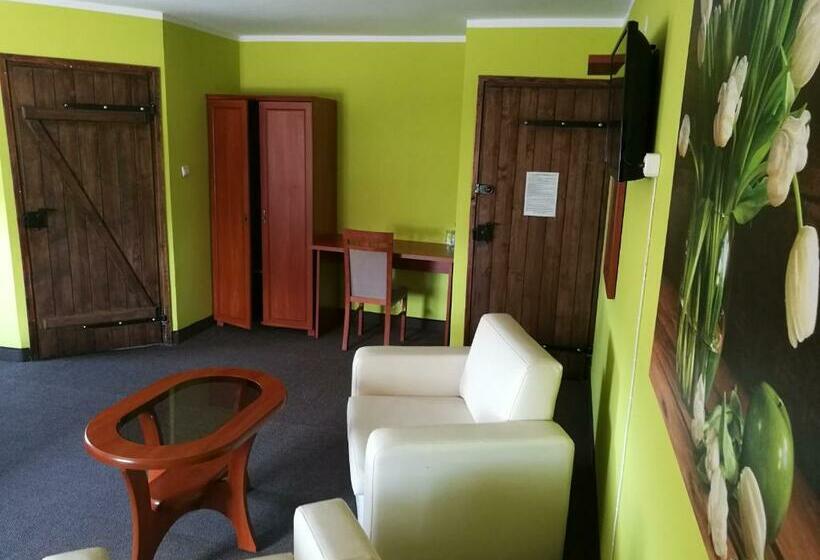 スタンダードルーム, Karczma U Macieja