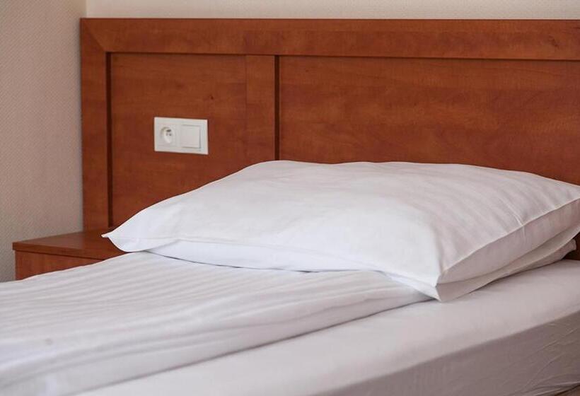 חדר סטנדרט יחיד, Papaver