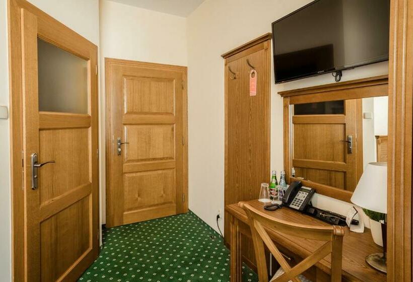 スタンダードルーム, Ranczo Smyczyna