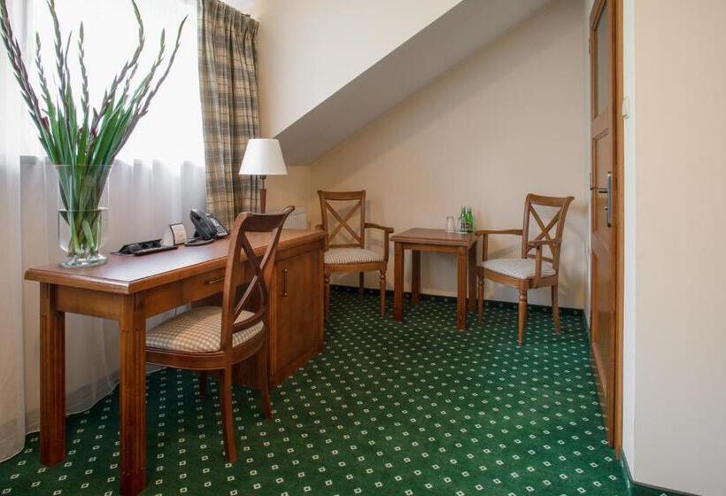 デラックスルーム, Ranczo Smyczyna