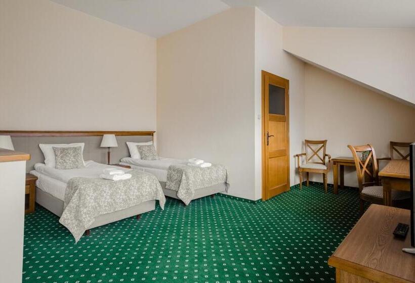 デラックスルーム, Ranczo Smyczyna