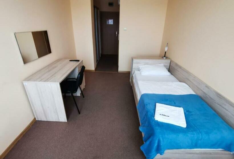 اتاق اکونومی یک تخته, Wosir Drzonków