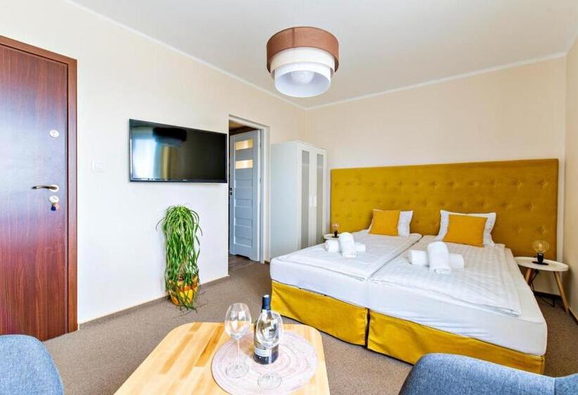 חדר דלוקס לשלושה, Zacisze Zielone Ogrody