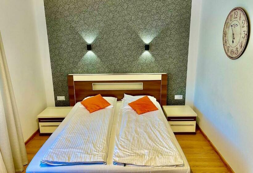 이코노미 룸, Zajazd Gielarek