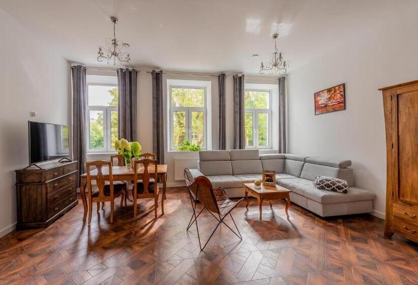 Люкс Повышенной Комфортности, Kamienica Zamenhofa   Apartamenty Na Wynajem