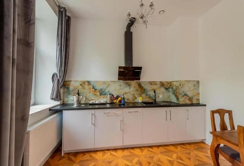 コンフォートトリプルルーム, Kamienica Zamenhofa   Apartamenty Na Wynajem