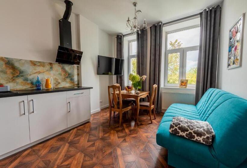 프리미엄 4인룸, Kamienica Zamenhofa   Apartamenty Na Wynajem