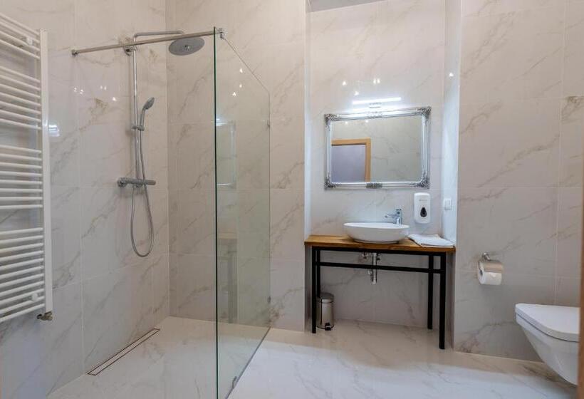 프리미엄 4인룸, Kamienica Zamenhofa   Apartamenty Na Wynajem