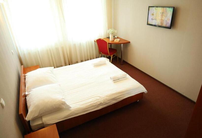 غرفة قياسية حمام مشترك, Zakarczmie Stokrotka