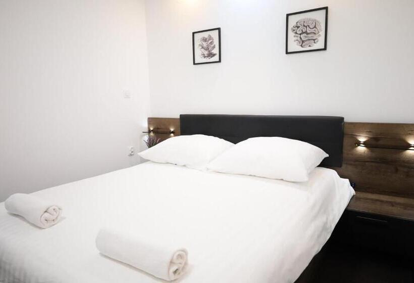 غرفة قياسية سرير كينج, Zakarczmie Stokrotka