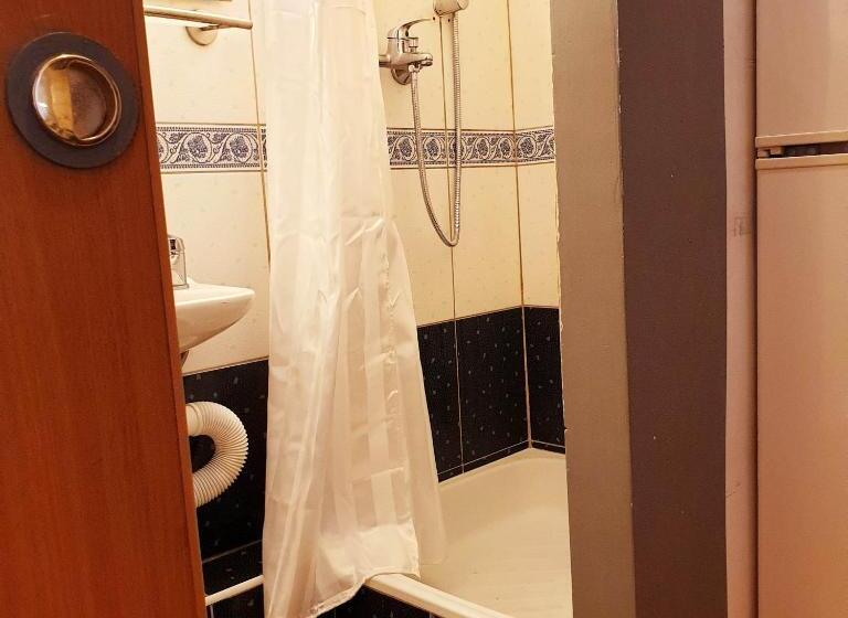 スタンダードルーム, Centrum Lwowska