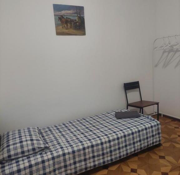 エコノミールーム, Centrum Lwowska