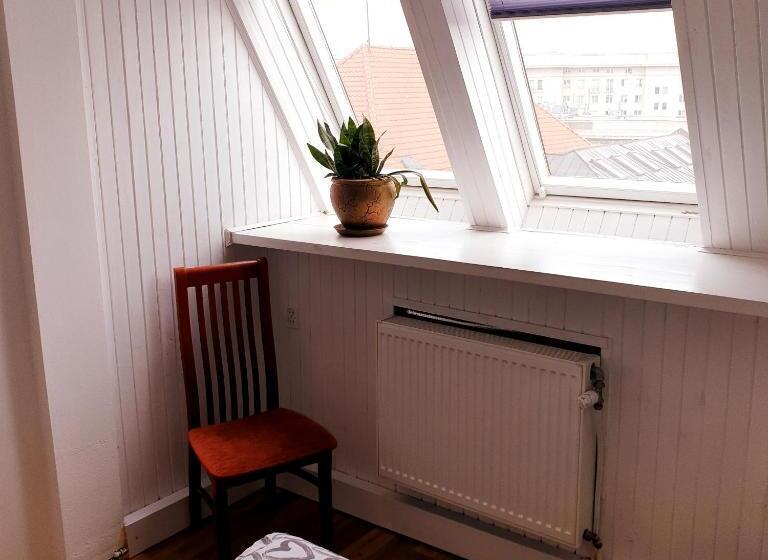 スタンダードシングルルーム, Centrum Lwowska