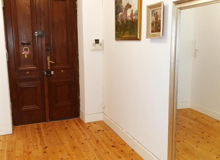 エコノミールーム, Centrum Lwowska