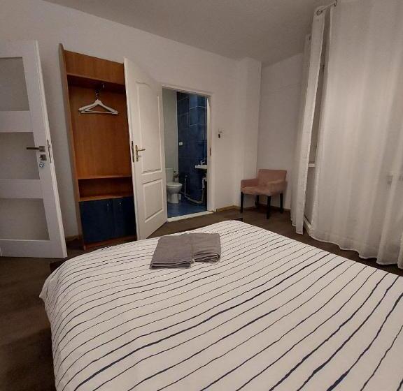 スタンダードルーム, Centrum Lwowska