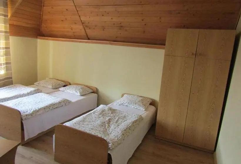 Standard Kolmen Hengen Huone, Mylak Bianca