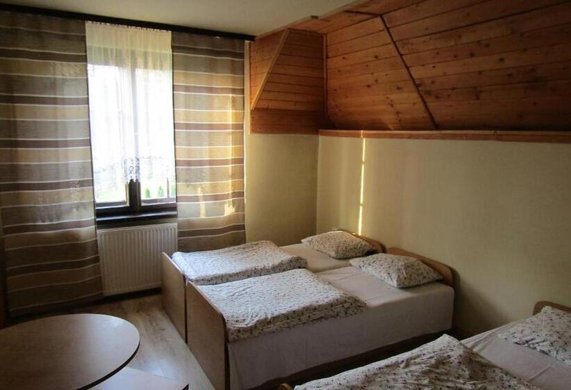 חדר סטנדרט לשלושה, Mylak Bianca