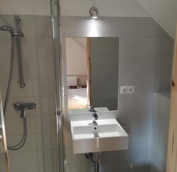 חדר סטנדרט לשלושה עם מרפסת, Mylak Bianca