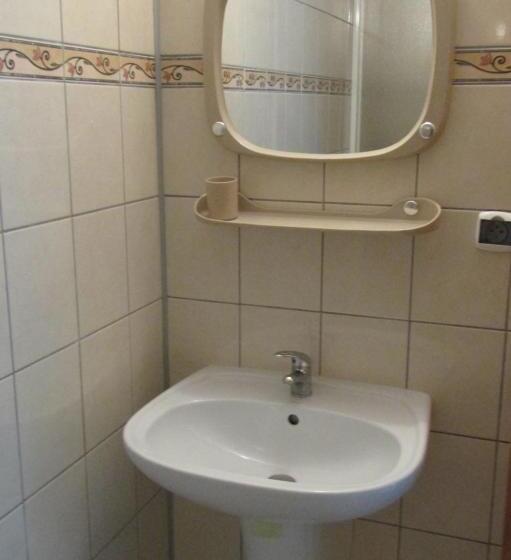 חדר סטנדרט לשלושה עם מרפסת, Mylak Bianca