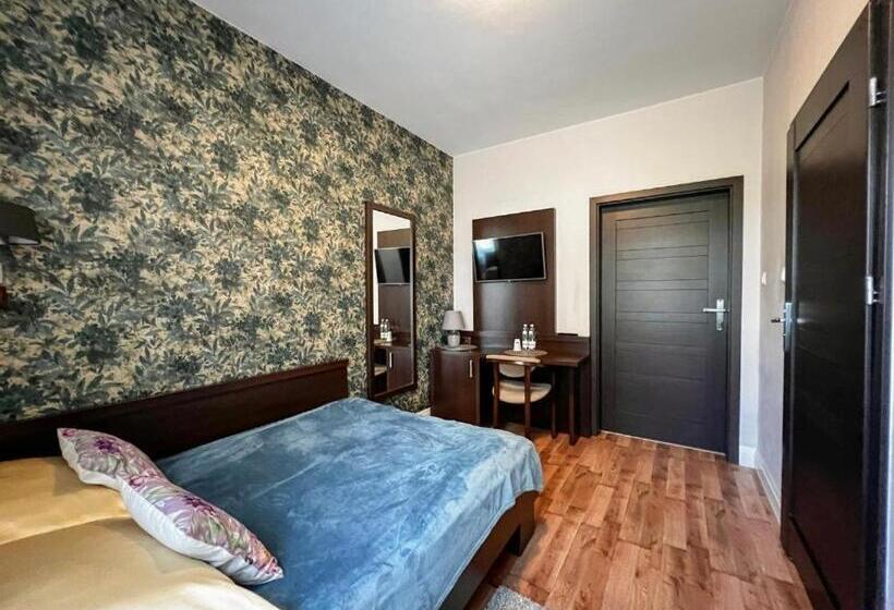 اتاق استاندارد یک نفره, Noclegi Pod Lasem