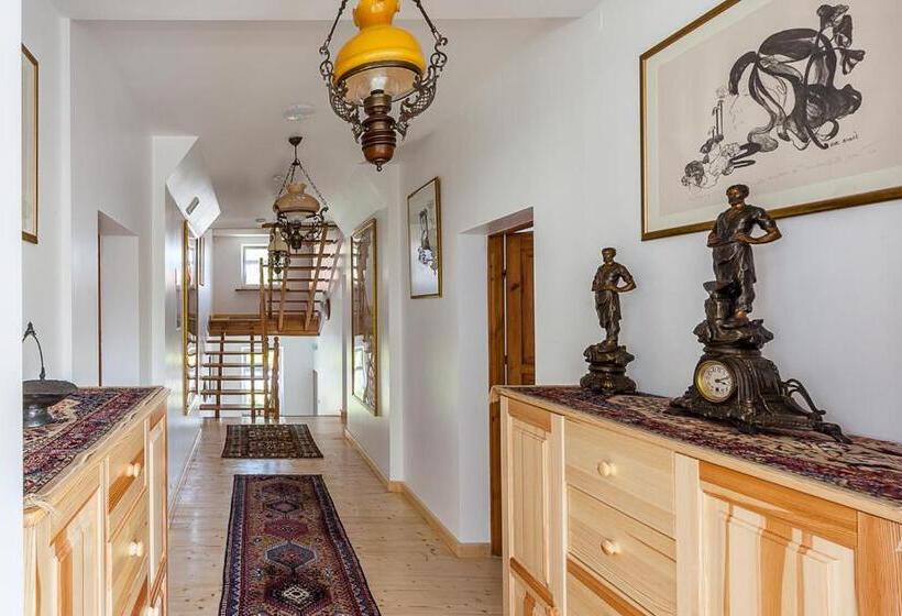 اتاق استاندارد سه نفره, Willa Bianka Szczyrk