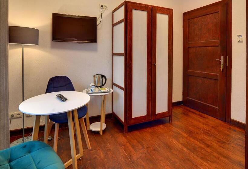 基本间, Pensjonat Willa W Parku