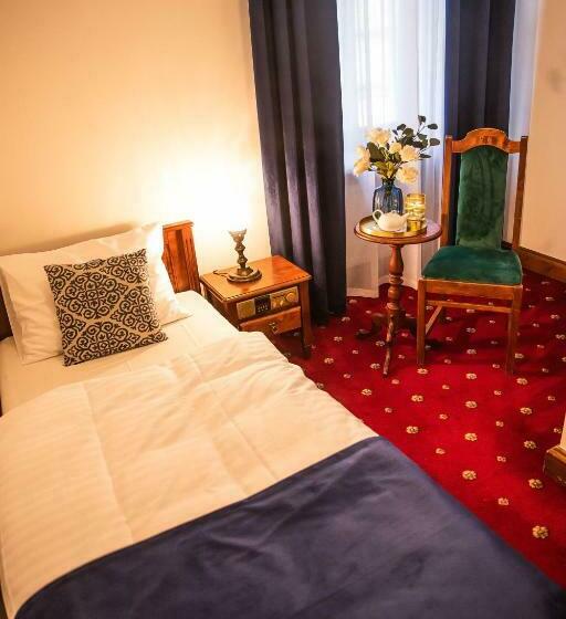 חדר סטנדרט יחיד, Piastowski26