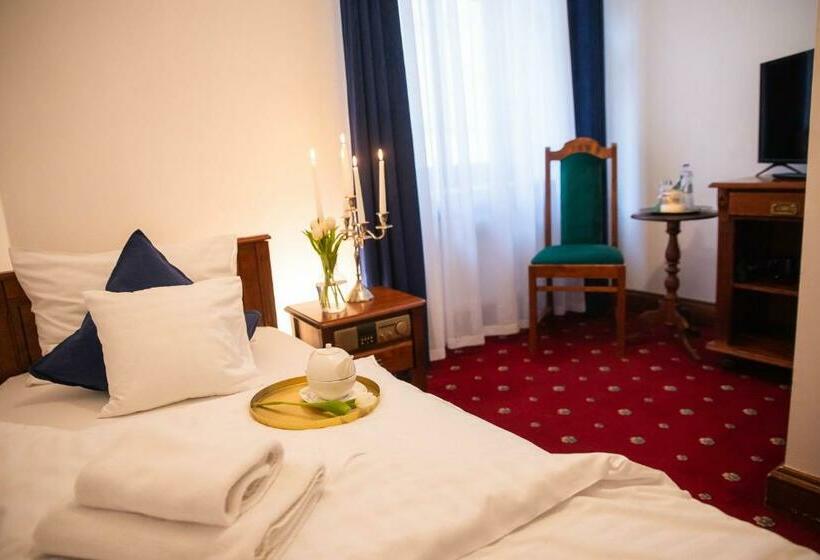 חדר סטנדרט יחיד, Piastowski26