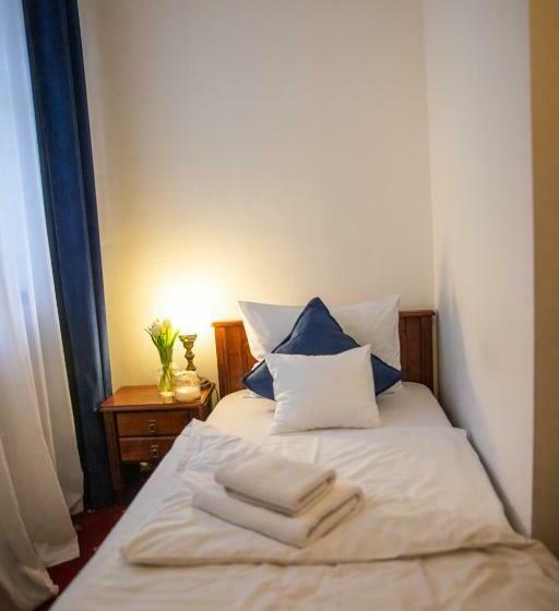 חדר סטנדרט יחיד, Piastowski26