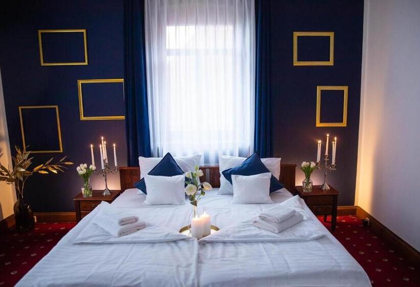 חדר סטנדרט, Piastowski26