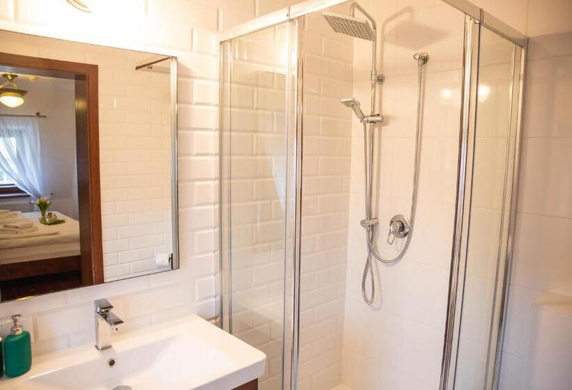 דירת שני חדרים, Piastowski26