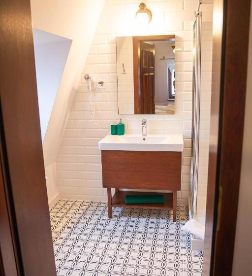 חדר סטנדרט, Piastowski26