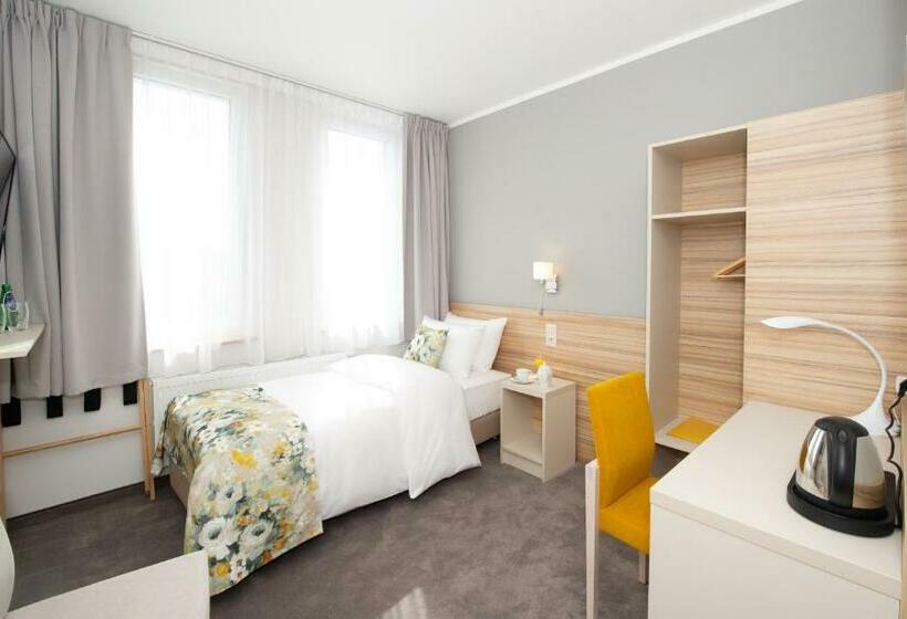 スタンダードシングルルーム, Poznań West Hotel   Airport