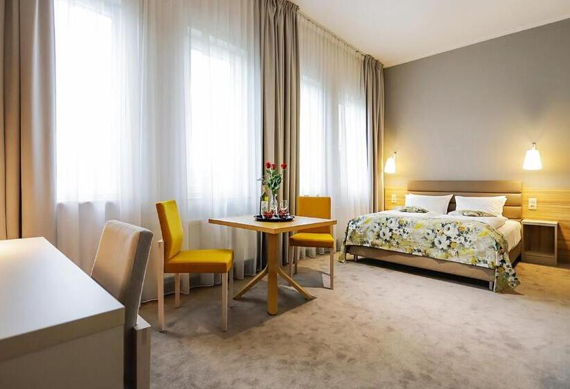 身障者適用スタンダードルーム, Poznań West Hotel   Airport